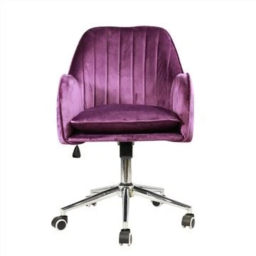 Cadeira giratória para home office com capa de tecido de veludo