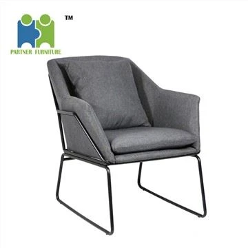 Cadeira de braço de tecido moderno com novo design